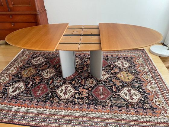 Image 1 of Table de salle à manger à rallonge ARCO