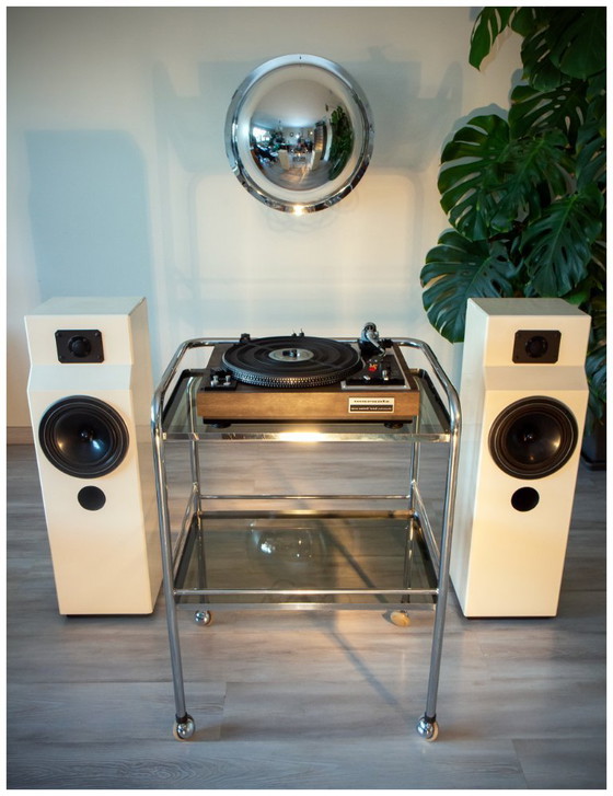 Image 1 of Tavolino/tavolino di servizio, anni '70, cromo e vetro fumé