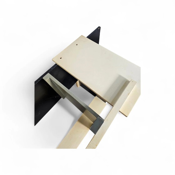 Old Berlin chair / Berlin Chair / Gerrit Rietveld / Signs of repair – Rietveld (Gerrit) (photo 7 of 26)