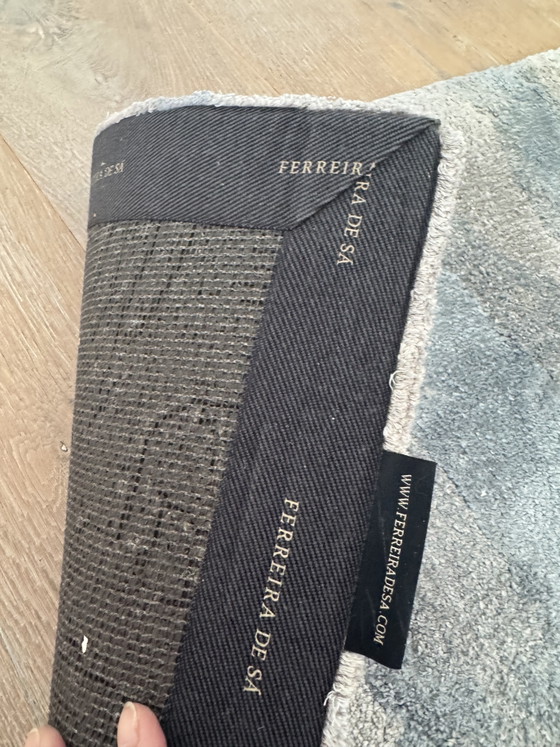 Image 1 of Ferreira handgeknoopt Portugees carpet 