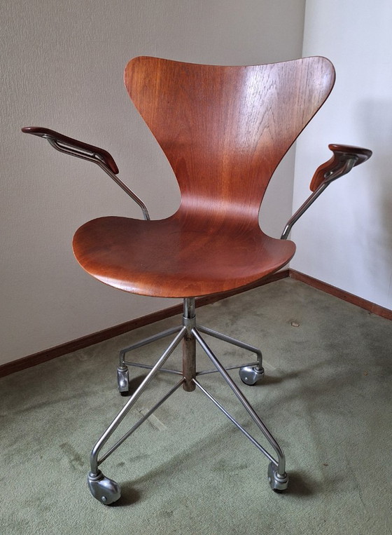 Bureaustoel Fritz Hansen model 3217 – Bureaustoelen, Metaal (photo 6 of 16)