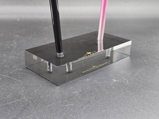 Image 1 of Champagne flutes in houders Moët & Chandon