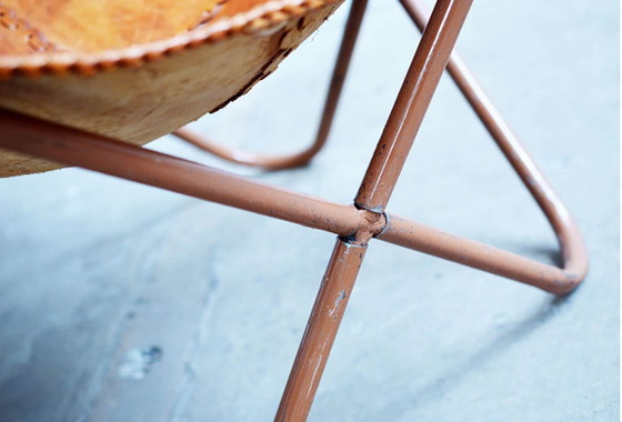 Set di Butterfly Chairs Vintage in Pelle – Poltrone (photo 8 of 8)