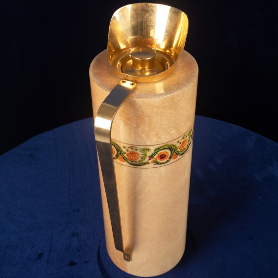 Termos Aldo Tura Mod. 1157D in pergamena di capra con fregio decorativo, 1970 – Carrelli bar, Leather (photo 12 of 21)