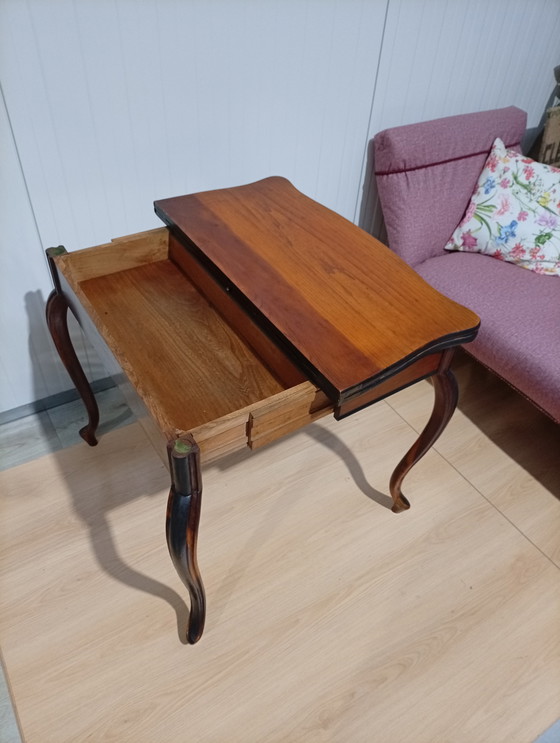 Image 1 of Card table