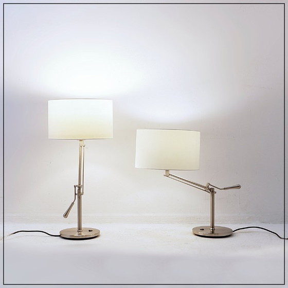 Image 1 of Par de lámparas de mesa de acero cepillado con inclinación ajustable - Reino Unido