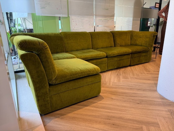 Image 1 of Divano modulare vintage in velluto verde muschio