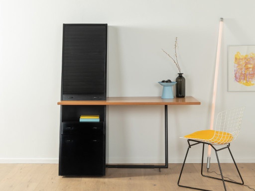 Bureau postmoderne, interlübke
