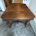 Table de salle à manger Malines style Renaissance avec quatre têtes de lion