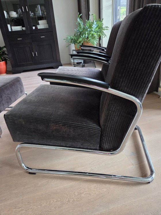 Gispen 412 – 2 Sessel + Ottomane | Niederländische Originale – Chrome (photo 4 of 8)