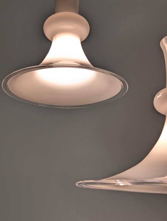 Image 1 of Paire de lampes suspendues en opaline par Michael Bang pour Royal Copenhagen, 1970