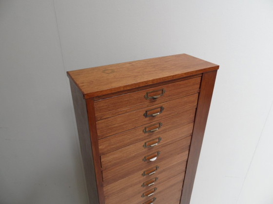 Image 1 of Armario de relojero antiguo con cajones