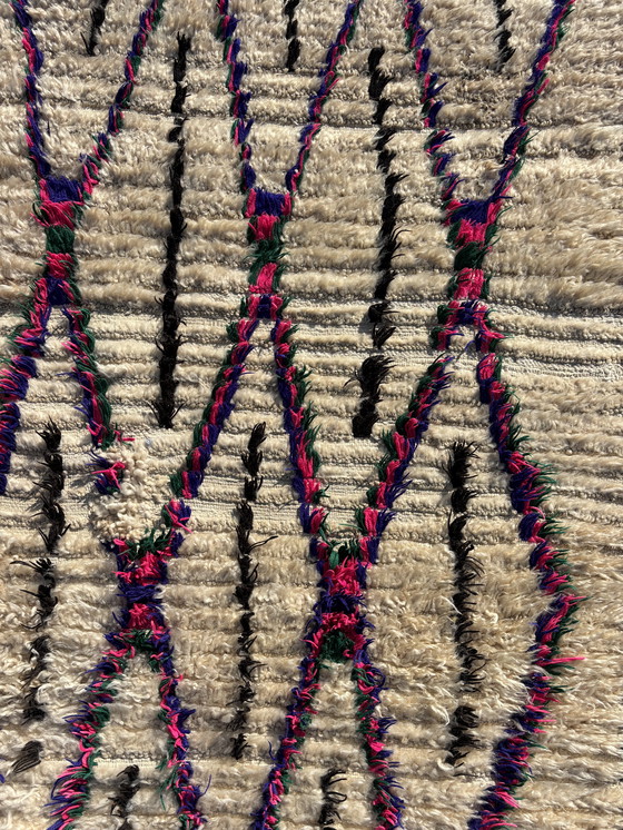 Image 1 of Tapis berbère marocain vintage en laine