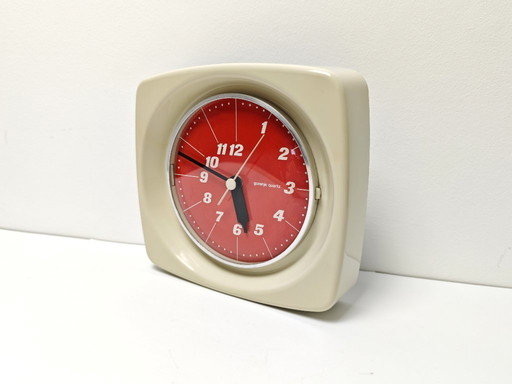 Vintae Wall Gorenje clock / Space Age Clock / 1970s Gorenje Capsule Wall Clock / Futuristic Clock, Made in Yugoslavia