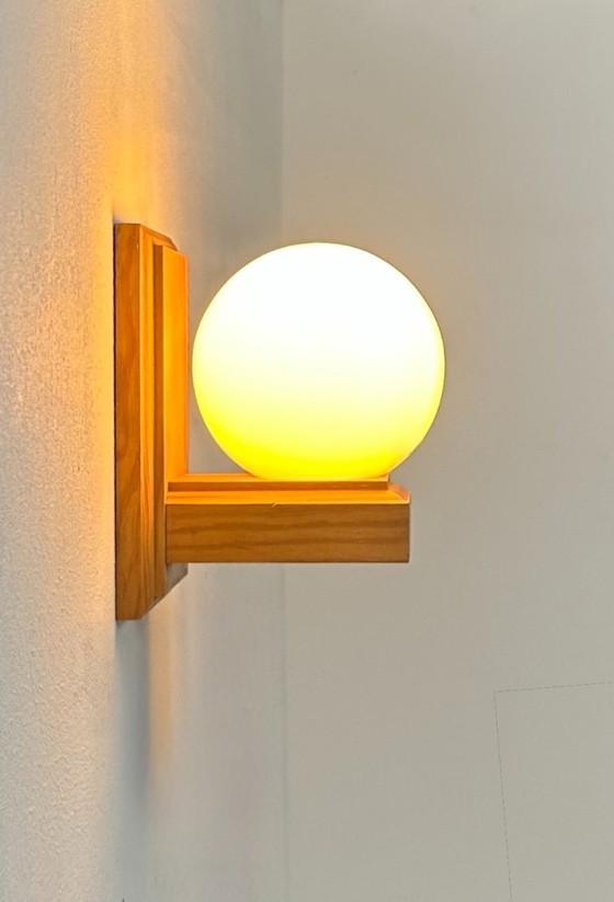 Image 1 of Applique vintage, pino e vetro opalino, Francia, 1970