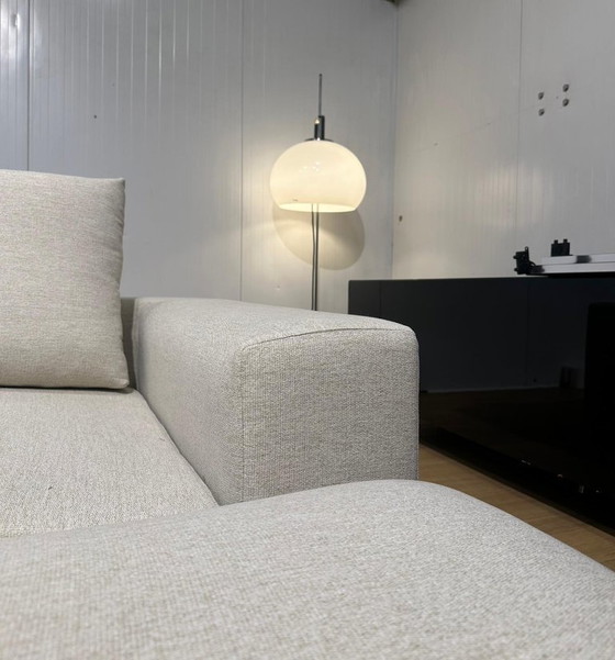 Image 1 of NEWLY UPHOLSTERED Flexform Groundpiece Corner Sofa