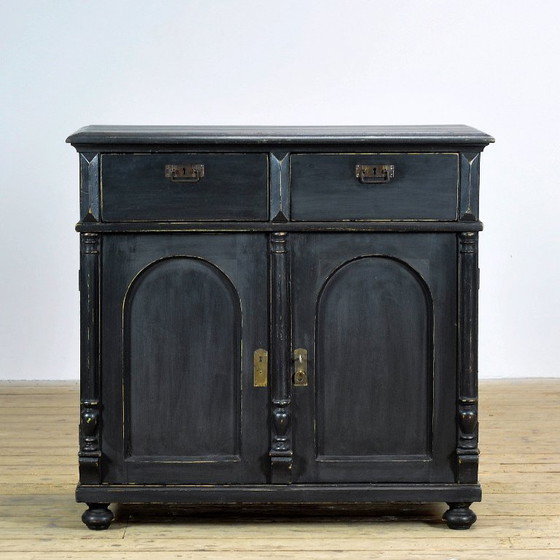 Credenza in pino con 5 cassetti, circa 1900 – Credenze, Wood, Brass, Vintage (photo 2 of 12)
