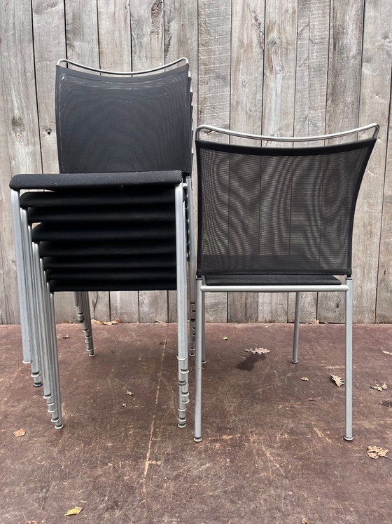 Zwitserse stoelen, Dietiker Satu (8 op voorraad), Eetkamerstoelen, Metaal, Textiel, Zwart, Design (foto 7 van 14)