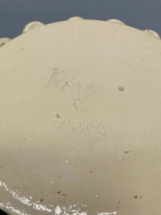 Keramikkrug, signiert Terre à Terre, kobaltblaue Sgraffito-Verzierung, Unikat – Geschirr, Ceramic (photo 5 of 8)