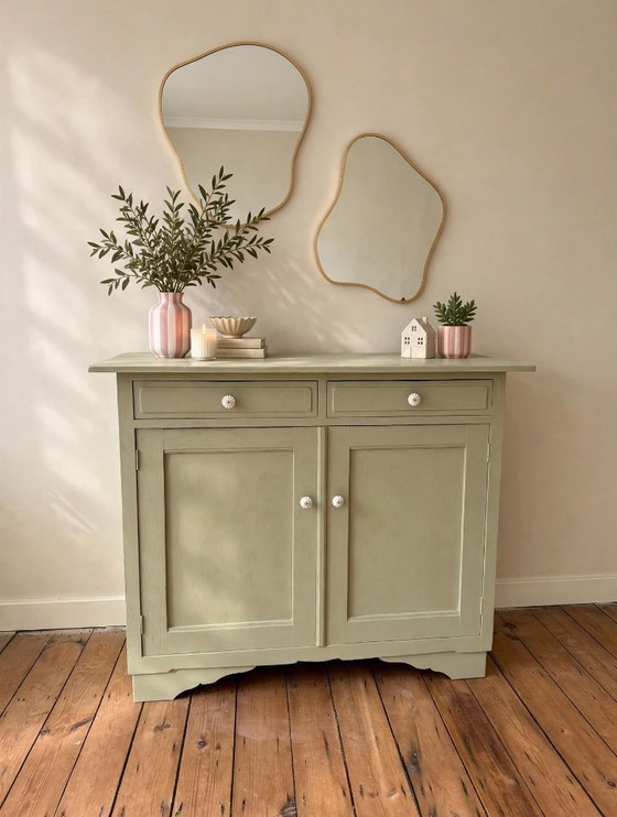 Vintage Chest of Drawers/Sideboard in sage green – Wood (photo 7 of 7)