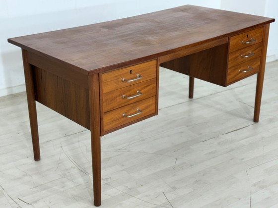 Image 1 of Scrivania danese in teak Tavolo da ufficio in legno vintage