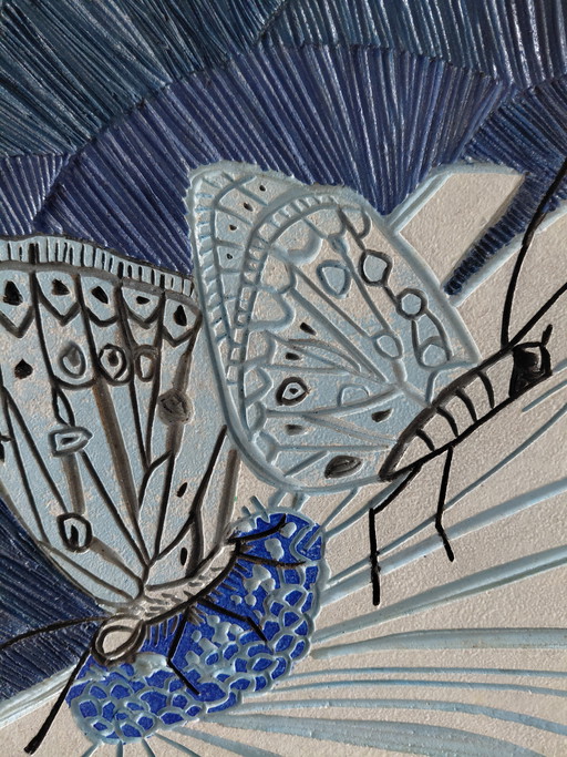 “Silent Meeting in Moonlight” Gallery Suncorner