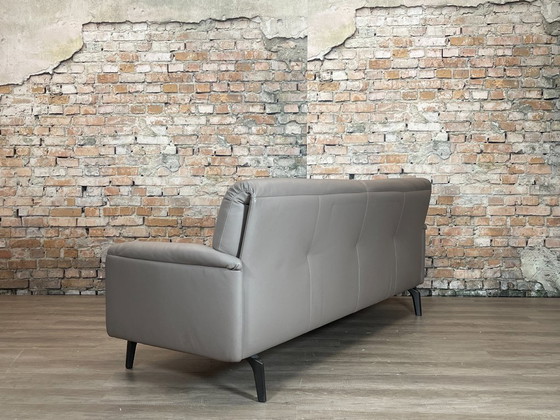 Leolux Bora Balanza - Taupe/Grey Leather | Axel Enthoven – Sofas, Metal (photo 4 of 14)