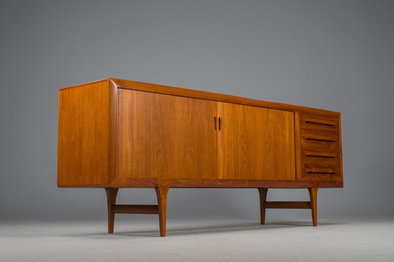 Image 1 of Buffet en teck par Ib Kofod-Larsen pour Faarup Møbelfabrik, 1960s