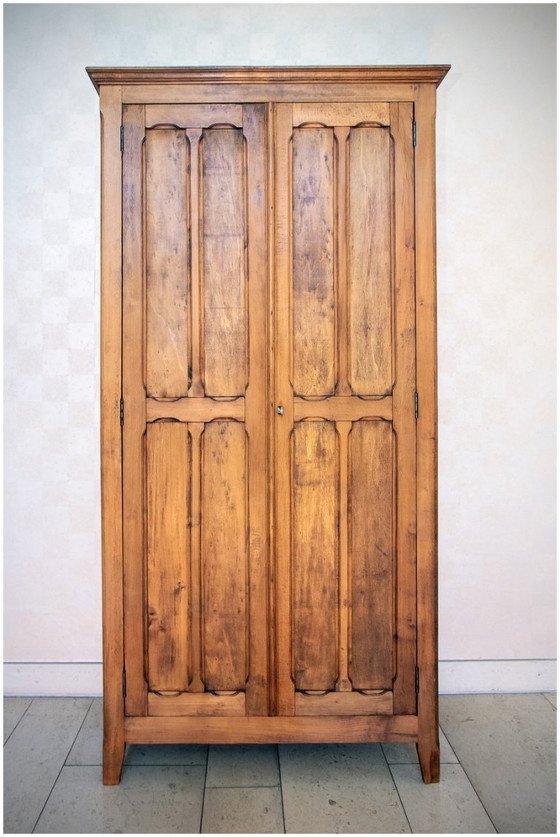 Pretty 50s Parisian Wardrobe – Wood (photo 6 of 8)