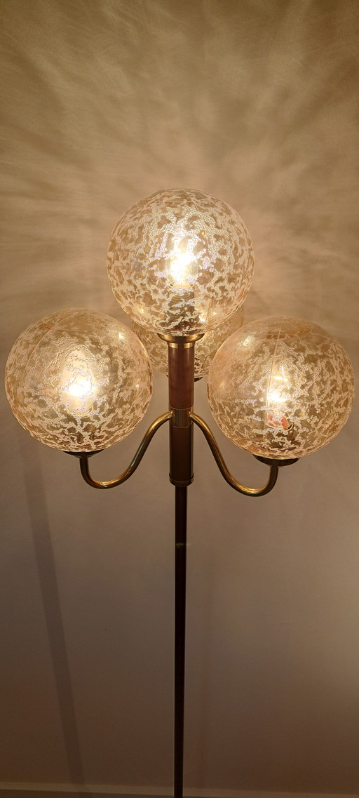 🟡 Vintage Brass & Brown Metal Floor Lamp – 3 Textured Glass Globes – Germany 1970s