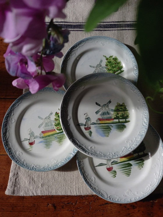 Image 1 of 12 Saint-Amand dessert plates