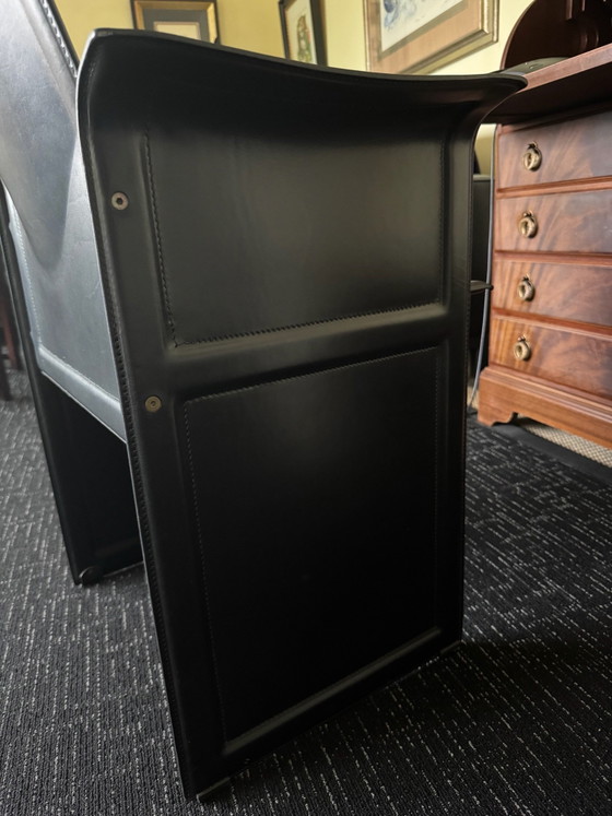 Original Matteo Grassi „Korium KM1“ Saddle Leather Chair by Tito Agnoli, Postmodern, Side chairs, Black (photo 4 of 5)