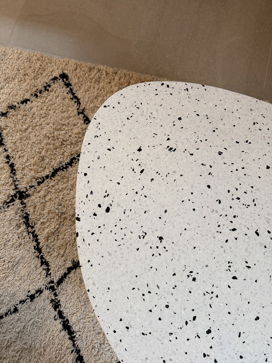 Image 1 of Table de salon meublée Richard Terrazzo