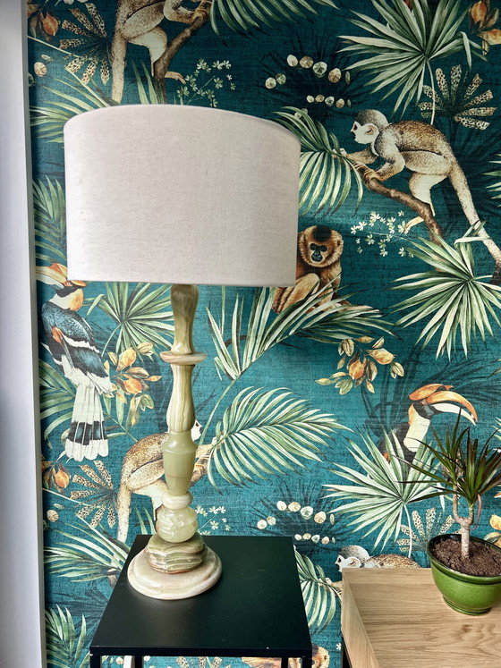 Image 1 of Imponente lampada da tavolo vintage realizzata in marmo onice massiccio.