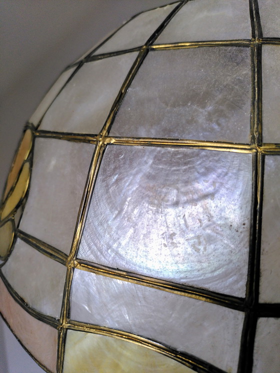 Image 1 of Lampada a sospensione in madreperla e ottone