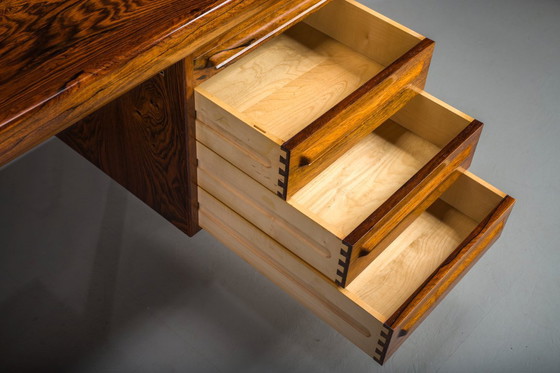 Image 1 of Moderner dänischer Chefschreibtisch Palisander von Ib Kofod Larsen für Faarup Møbelfabrik, 1960