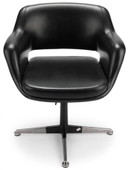 Coppia di poltrone Executive Model 71 di Eero Saarinen (1950), iconica produzione italiana su licenza Knoll.
