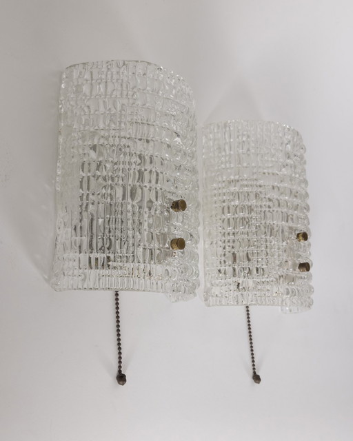  Page 1 of 9 Paire d'appliques vintage des années 1960 en cristal laiton design italien