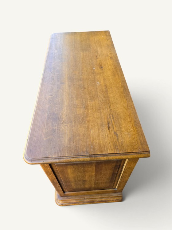 Antieke eikenhouten commode met drie laden in de Lodewijk XIII-stijl. – Ladekasten, Metal, Wood (photo 3 of 5)