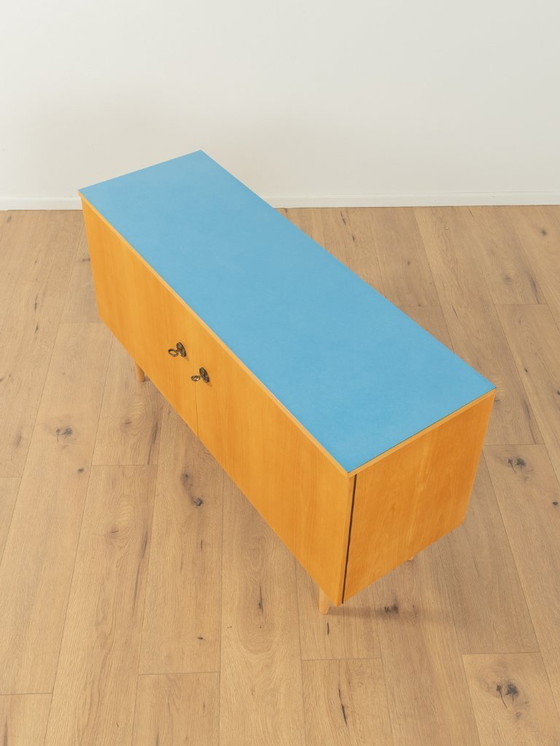 Image 1 of Klassiek dressoir uit de jaren 50