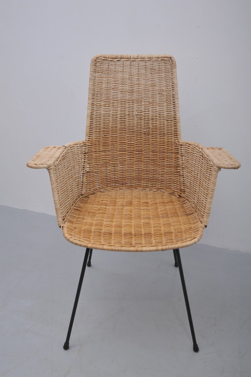 Armlehnenstühle mit Tisch aus Rattan (1950er)