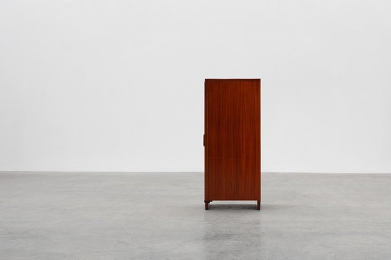 Image 1 of Armario Art Decó único con incrustaciones de chapa de madera, Francia años 20