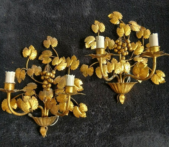 Image 1 of Splendid vintage wall sconces in gilded iron with a grape and vine design from Italy