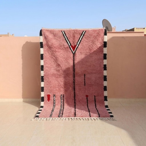 Traditional Moroccan Rug – Perfect for Home Decor 200cmx300cm 