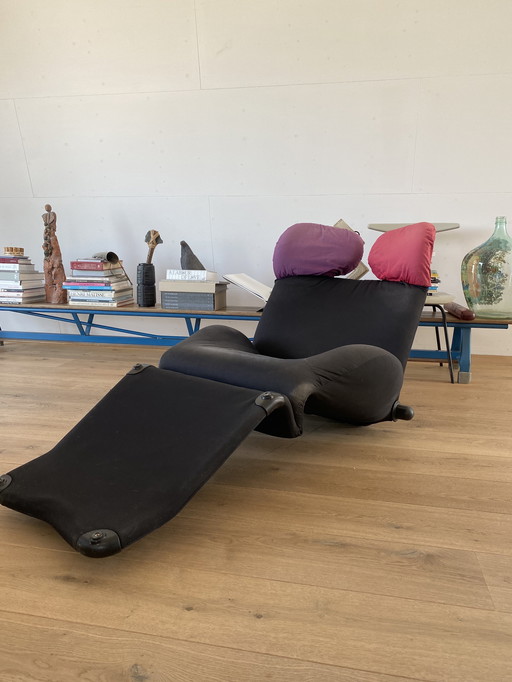 Fauteuil Wink design by Toshiyuki Kita for Cassina