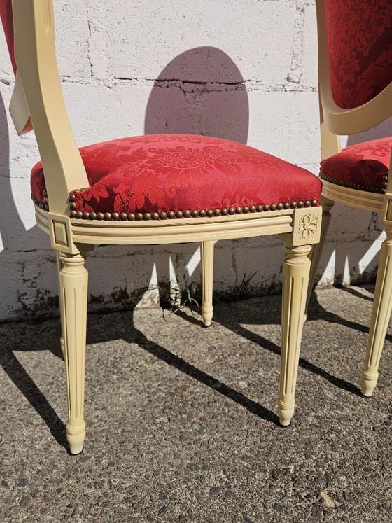 Image 1 of Set van 4 antieke Franse damaststoelen met medaillonmotief - gestoffeerde Louis XVI-stoelen - jaren 1900