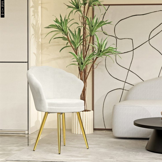 Image 1 of Elegante poltrona Swan in velluto con gambe in metallo dorato