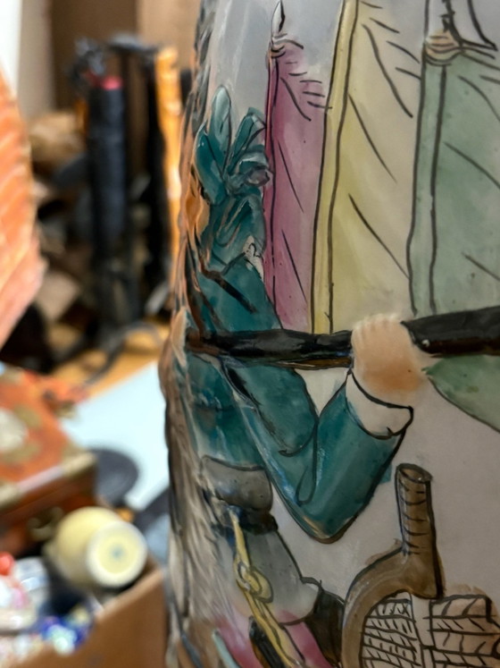 Beautiful XL Chinese Floor Vase (102 cm) with Tactile Relief, asian vases from Holland, Decorative Objects (photo 8 of 9)