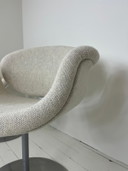1 x Artifort little tulip armchair