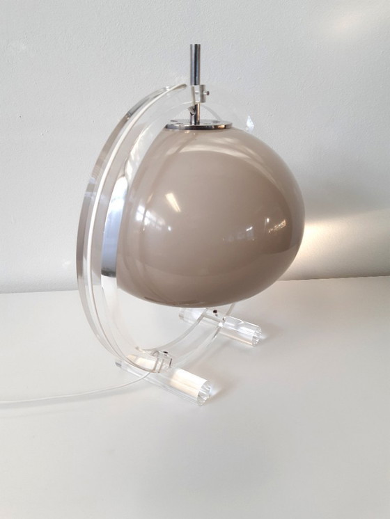 Image 1 of Imposante plexiglazen mushroom tafellamp,  mcm tafellamp, vintage space age bureaulamp